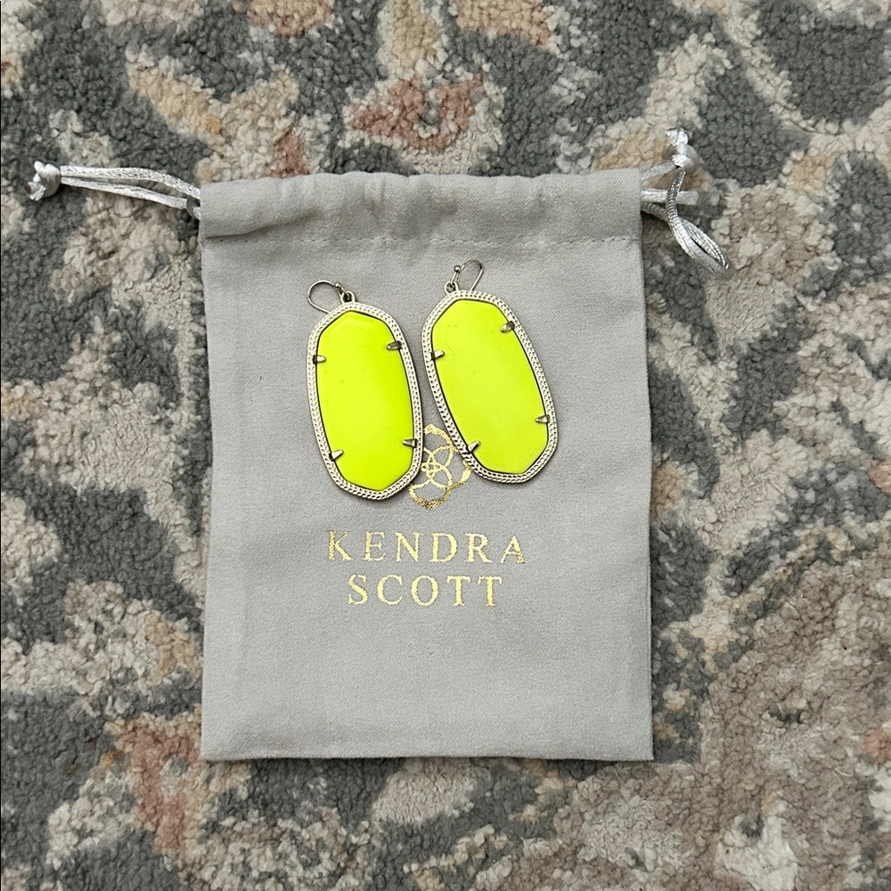 Kendra Scott Danielle Neon Yellow Earrings